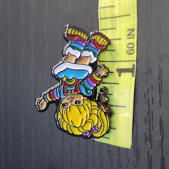 Rainbow Brite Enamel Pin - Picture 4 of 4